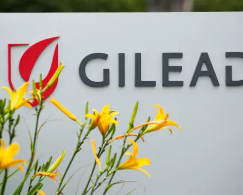 Gilead's long-acting HIV drug superior to daily pill Truvada in study