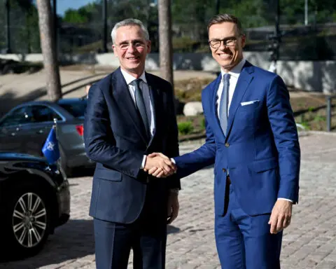 NATO's Stoltenberg: allies must ensure continuity of military support to Ukraine