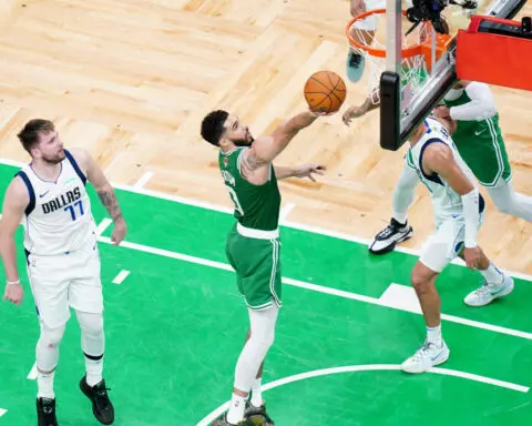 Jayson Tatum, Celtics put away Mavs for record 18th title