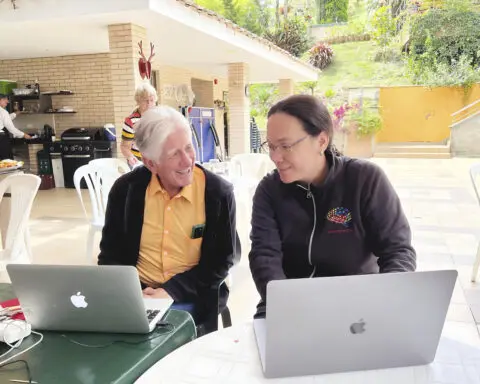 Colombian family's genes offer new clue to delaying onset of Alzheimer's