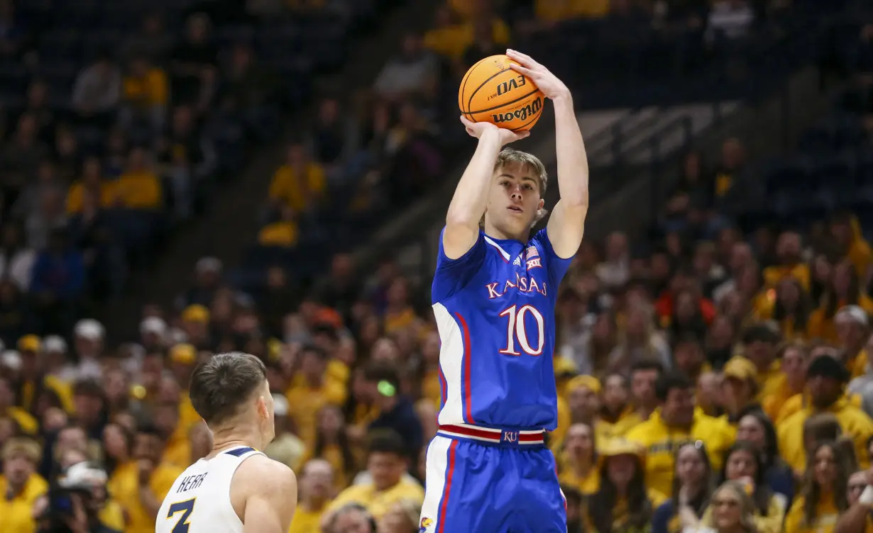 NCAA Basketball: Kansas at West Virginia