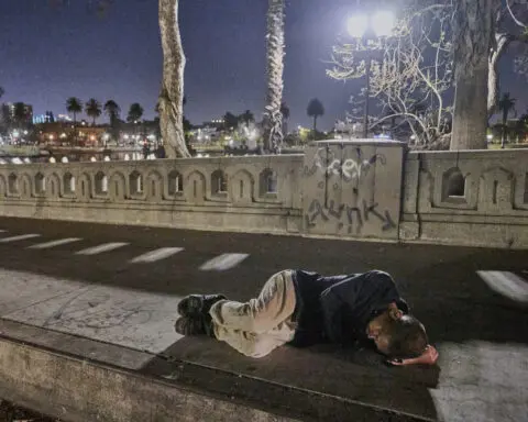 Number of homeless residents in Los Angeles County decreases in annual count