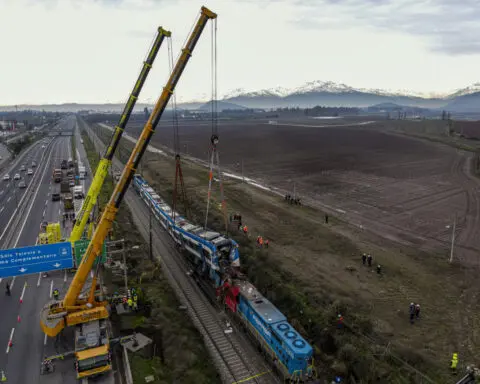 Train collision in Chile kills at least 2 people and injures 9 others