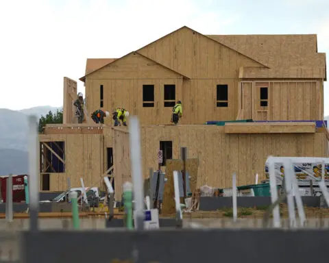 Market for newly built homes slows as elevated mortgage rates put off many home shoppers