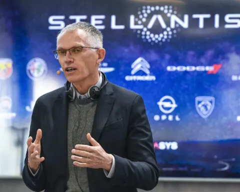 Stellantis CEO cites failures in US operations, ready to compete head-on with Chinese EVs