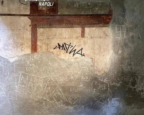 Dutch tourist accused of defacing ancient Roman villa in Herculaneum