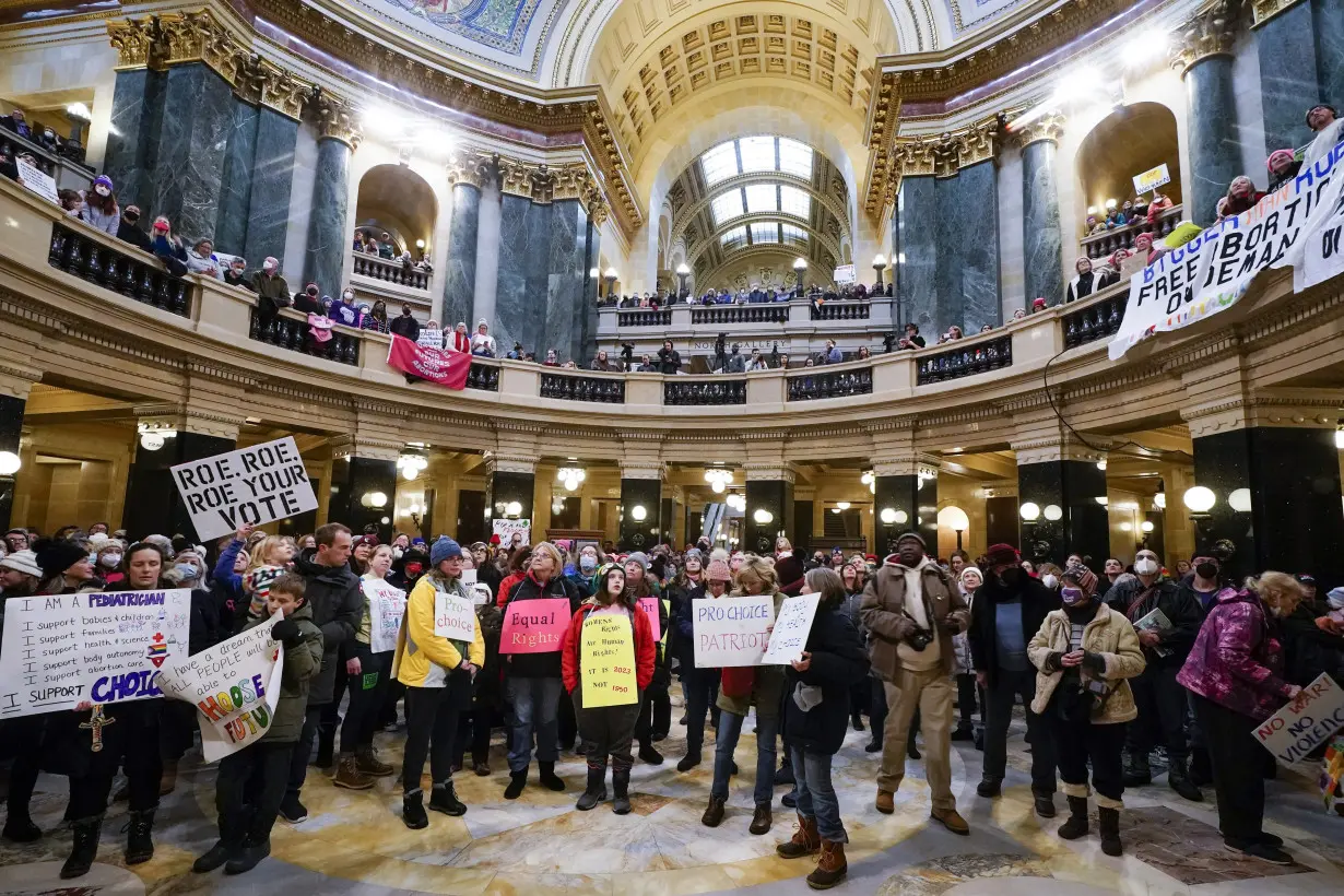 Planned Parenthood resumes offering abortions in Wisconsin after more than a year