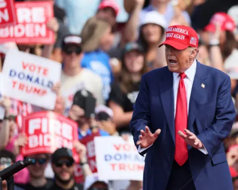 Trump says foreigners who graduate from US colleges should get green cards