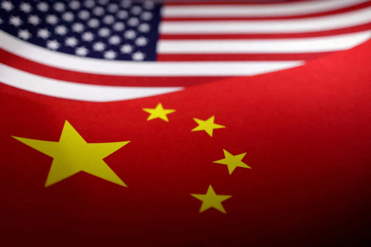 FILE PHOTO: Illustration shows U.S. and Chinese flags