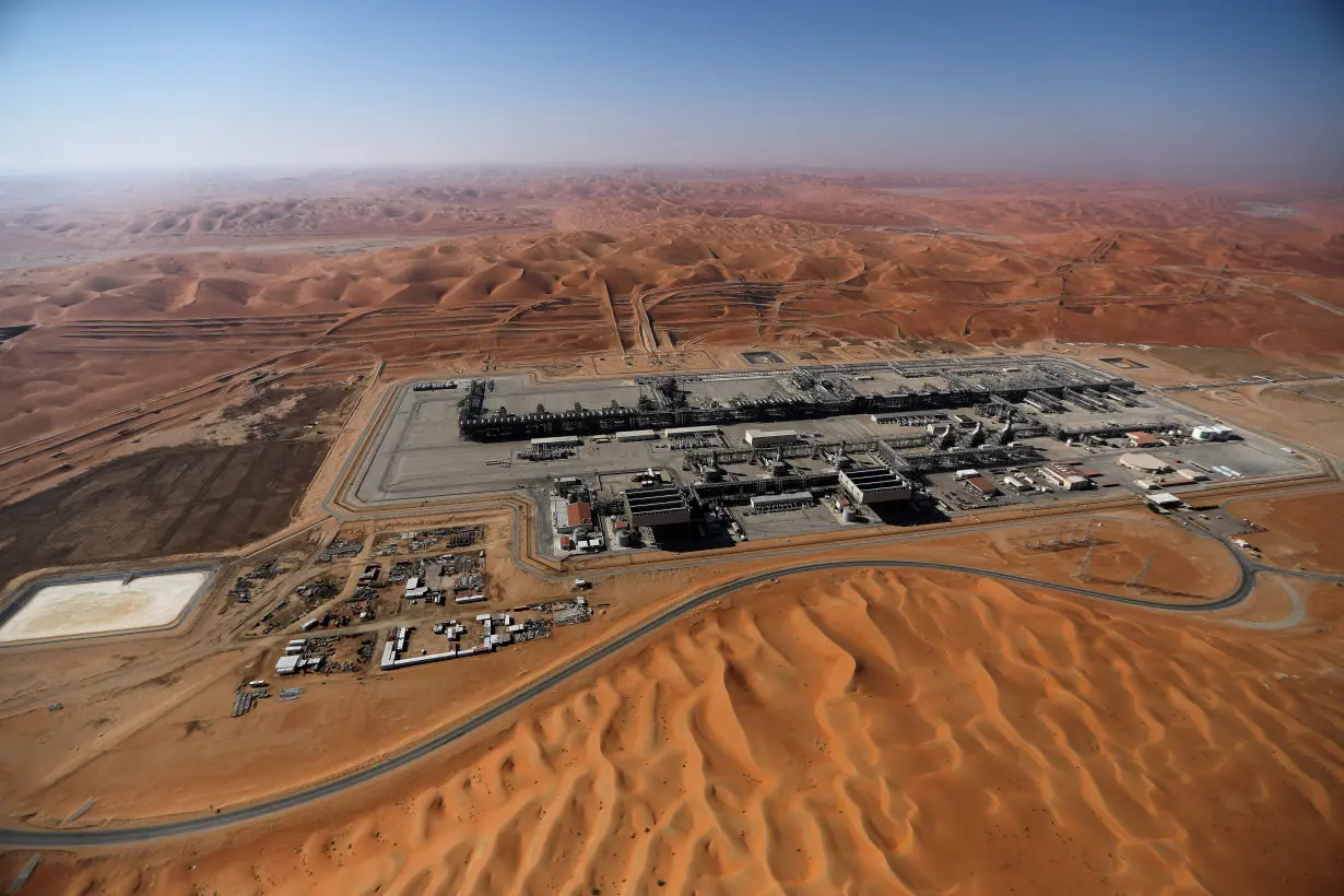 FILE PHOTO: General view of Aramco's oil field in the Empty Quarter