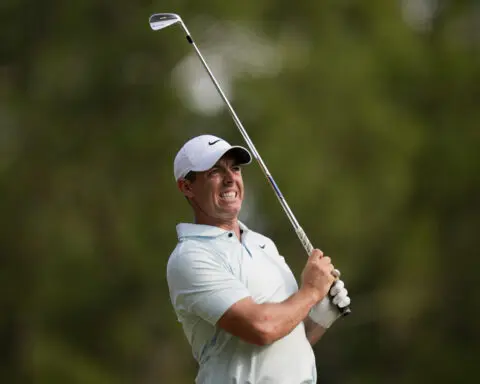 Rory McIlroy's two missed short putts cost him a shot at winning the U.S. Open