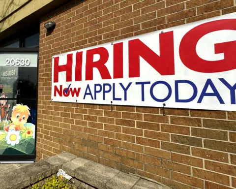 US weekly jobless claims fall, but the total number collecting benefits is the most since 2021