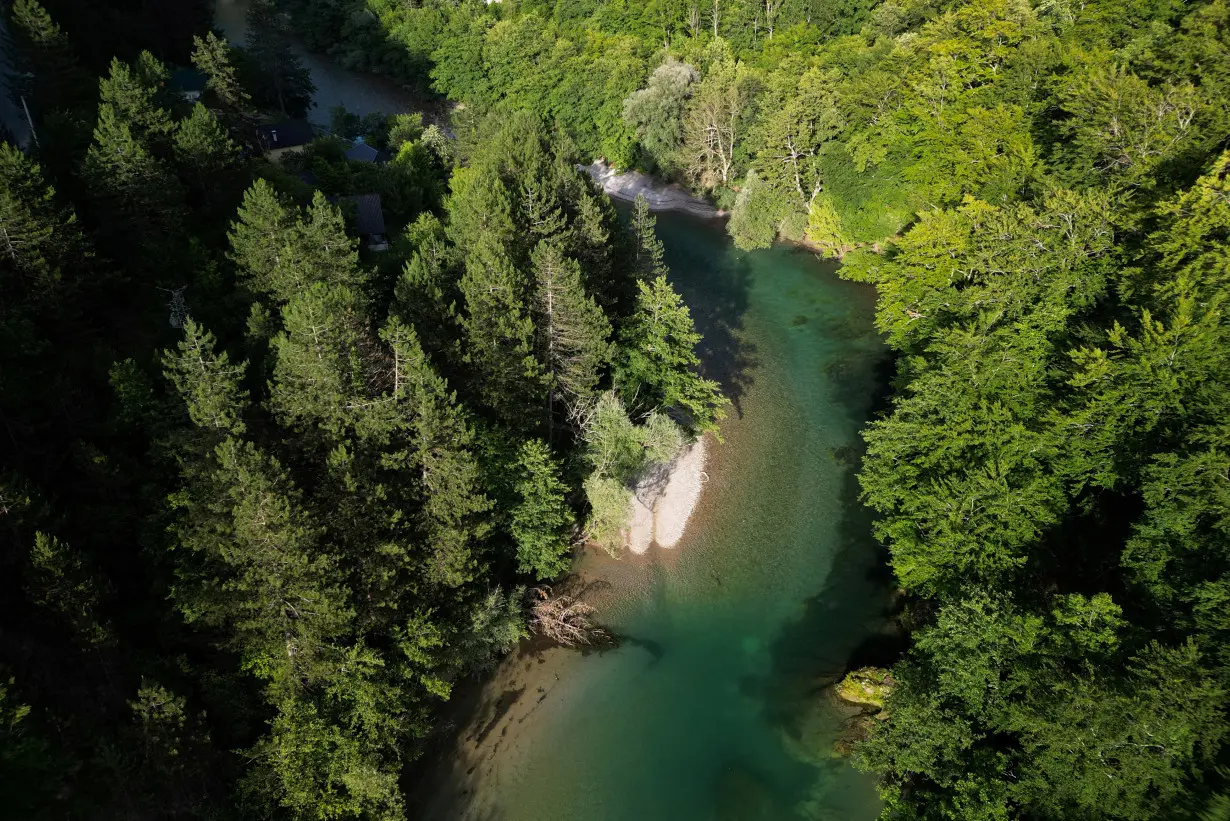 Activists say Bosnian dam threatens river life and rafters