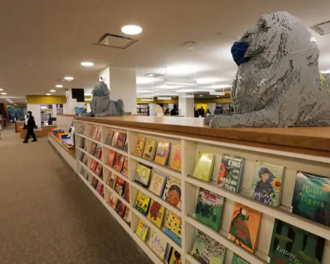 NYC public libraries have their funding restored, will reopen on Sundays