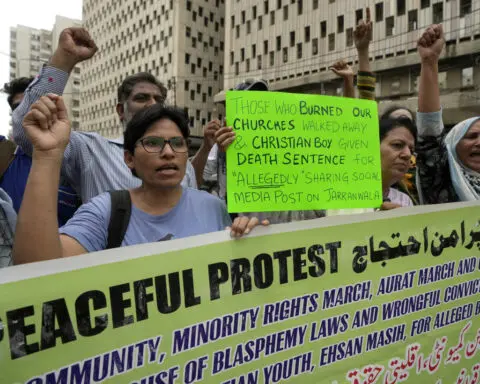 Dozens rally in Pakistan after a Christian man is sentenced to death for blasphemy