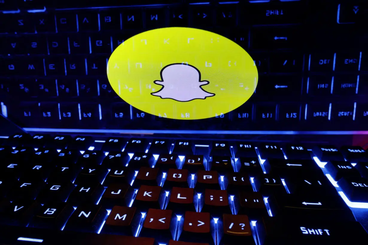 FILE PHOTO: Illustration shows SnapChat logo