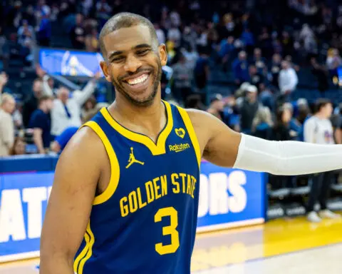 Reports: Warriors, Chris Paul to push back $30M deadline