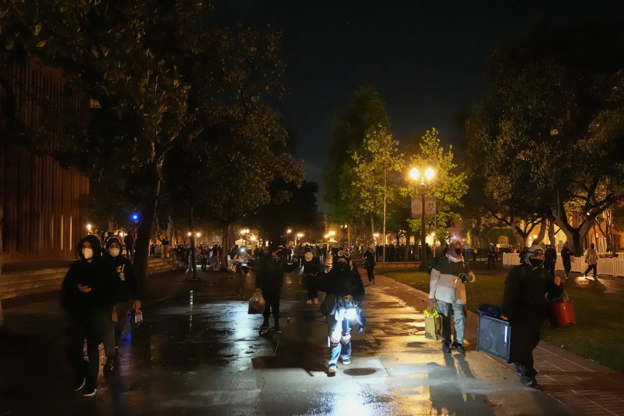 LA Post: Anti-war protesters leave USC after police arrive, while ...