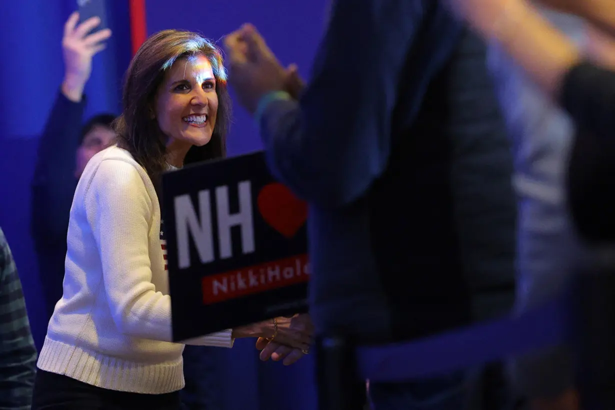 Republican presidential candidate Haley campaigns in Nashua