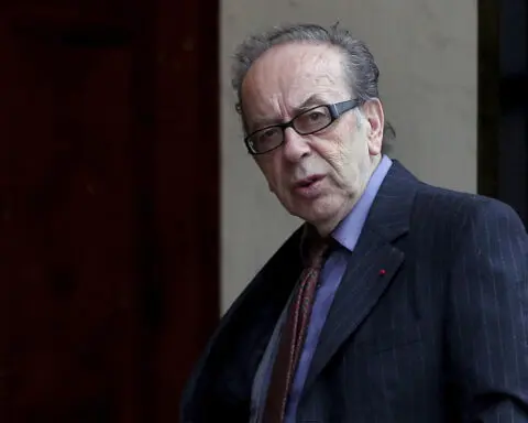 Thousands pay their respects to renowned Albanian writer Ismail Kadare at his state funeral