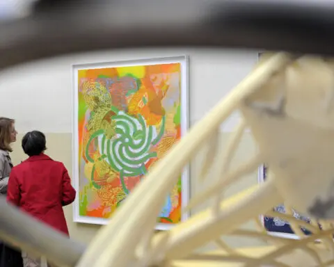 Frank Stella, artist renowned for blurring the lines between painting and sculpture, dies at 87