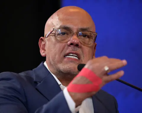US resumes talks with Venezuela, pushes for fair July 28 election