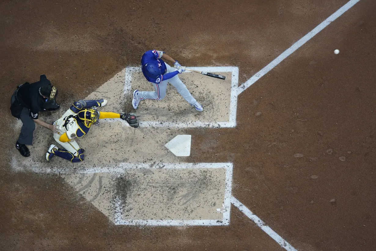 Rangers Brewers Baseball