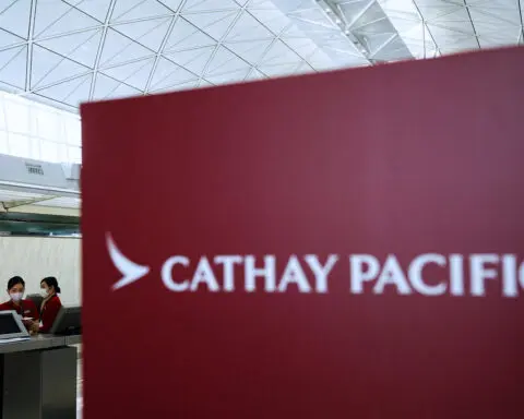 Cathay Pacific to buy back remaining 50% of HK government's preference shares