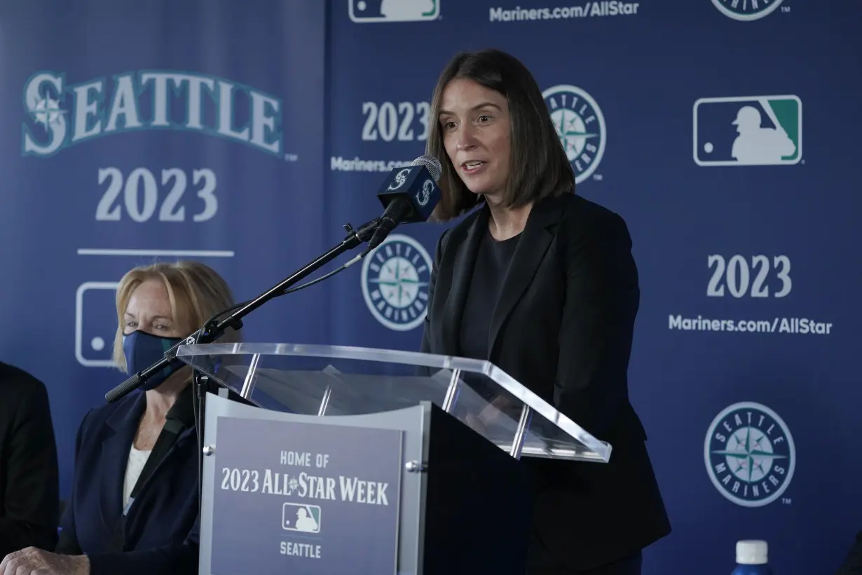 Catie Griggs resigns as president of business operations for the Seattle Mariners