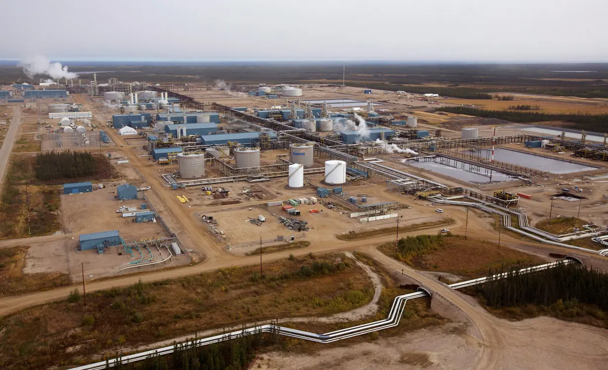 FILE PHOTO: The Suncor Firebag in-situ processing facility at their oil sands operations near Fort McMurray.