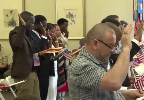 37 people become official US citizens at Locust Grove on Fourth of July