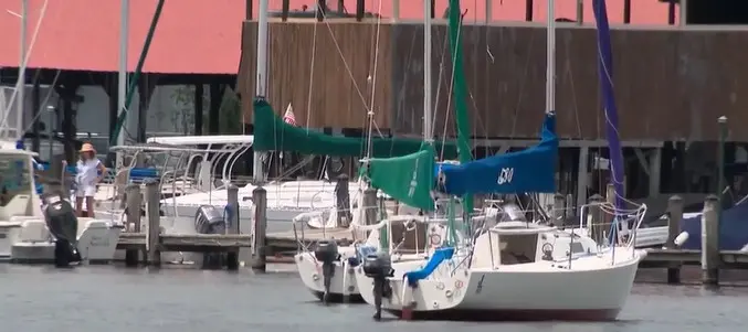 Teen jumps onto runaway boat, stopping it after kids sailing instructor falls overboard