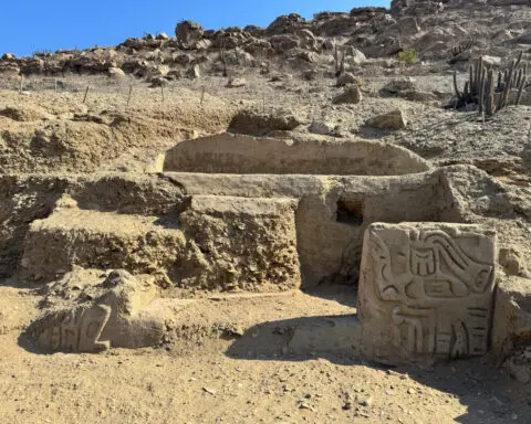 Archeologists find ruins of 4,000 year-old temple in Peru