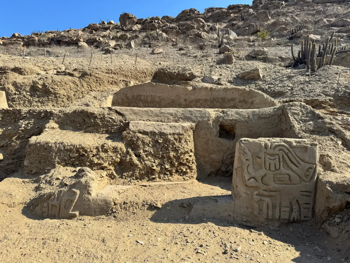 Archaeologists find ruins of 4,000 year-old temple in Peru