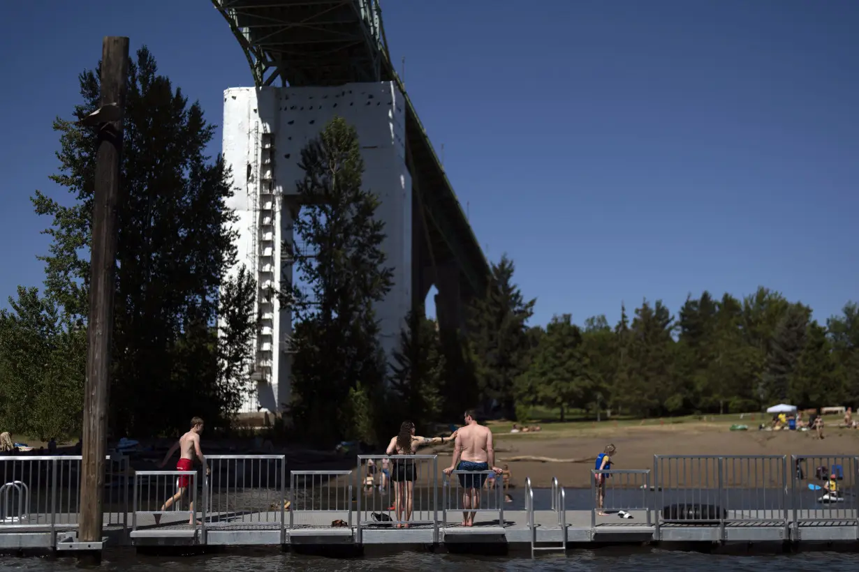 A dangerous heat wave is scorching much of the US. Weather experts predict record-setting temps