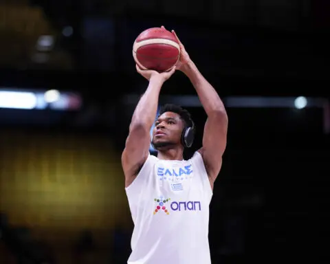 Giannis Antetokounmpo, Greece beat Luka Doncic, Slovenia to advance to Olympic qualifying final