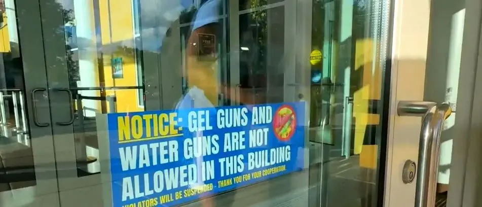 Chicago community center worries about teens gathering with toy guns