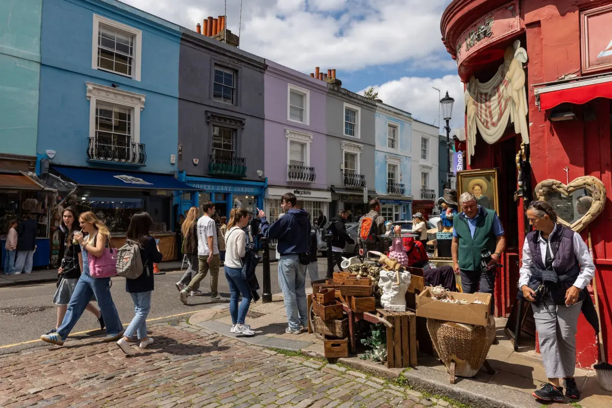 When your home becomes a tourist attraction