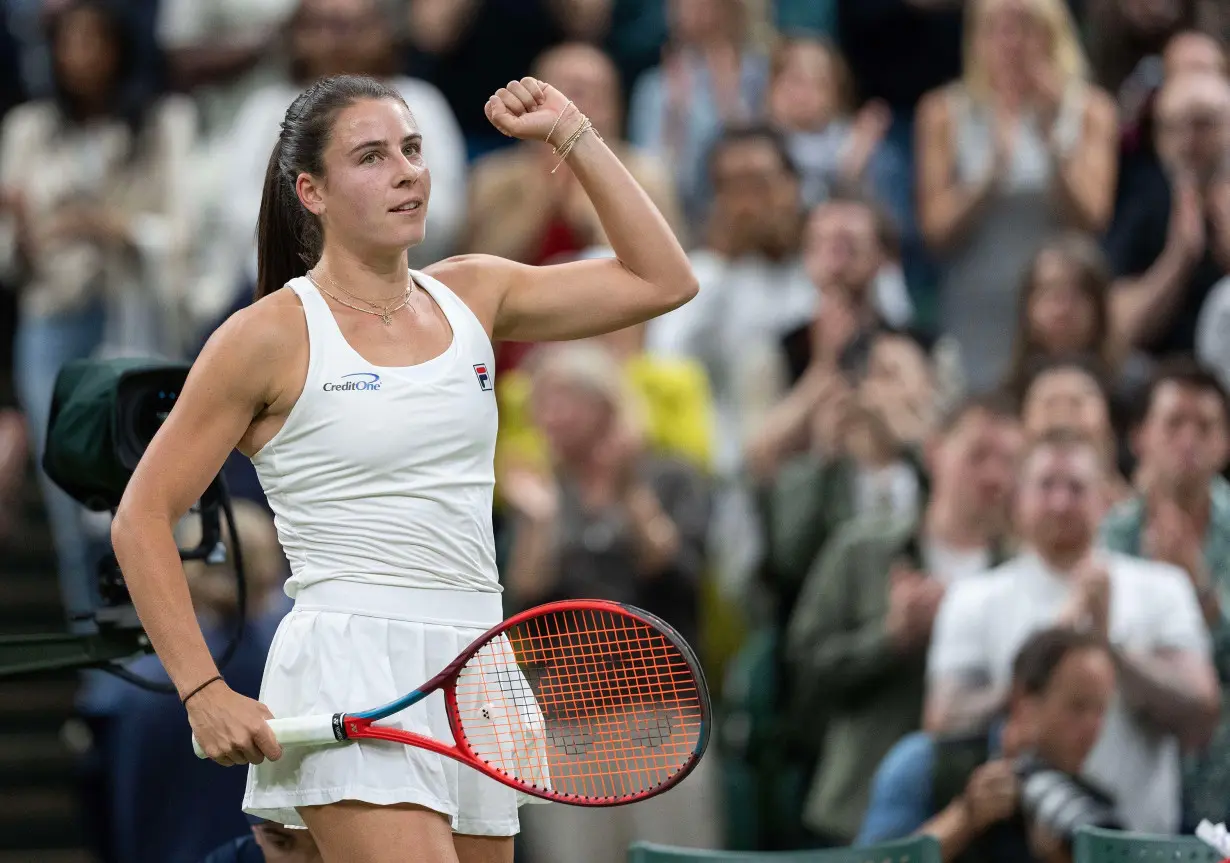 After beating Coco Gauff at Wimbledon, Emma Navarro could be the next US tennis star