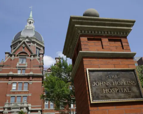 Thanks to a $1 billion gift, most Johns Hopkins medical students will no longer pay tuition