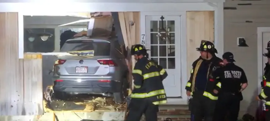 21-year-old charged with OUI for crashing car into home