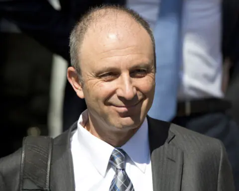 Pfizer's chief scientist Mikael Dolsten to step down