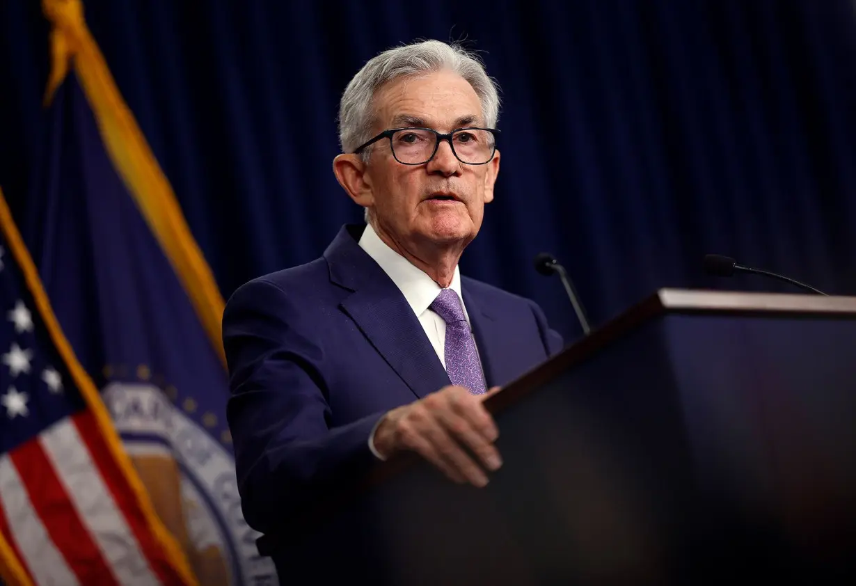 Fed still not ready to roll out a rate cut, Powell tells lawmakers