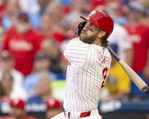 Harper and Schwarber return from injured list to start Phillies' series opener against Dodgers