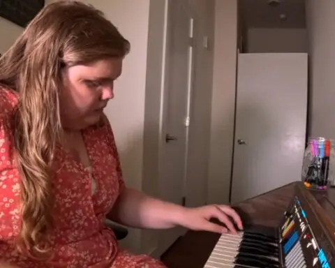 Teen with health challenges gifted new piano for composing music