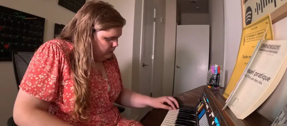 Teen with health challenges gifted new piano for composing music