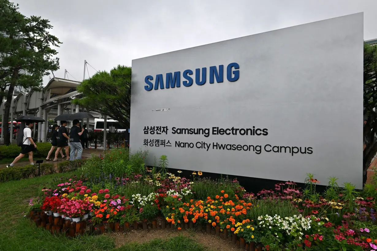 The largest labor union at Samsung Electronics in South Korea has declared an indefinite strike after a three-day walkout failed to yield any ground in a tense dispute between workers and the tech giant over pay and bonuses.