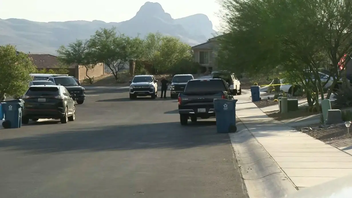 Child dead after being left in hot car