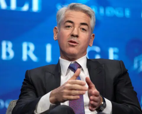 Ackman says his firm will put $500 million into Pershing Square USA