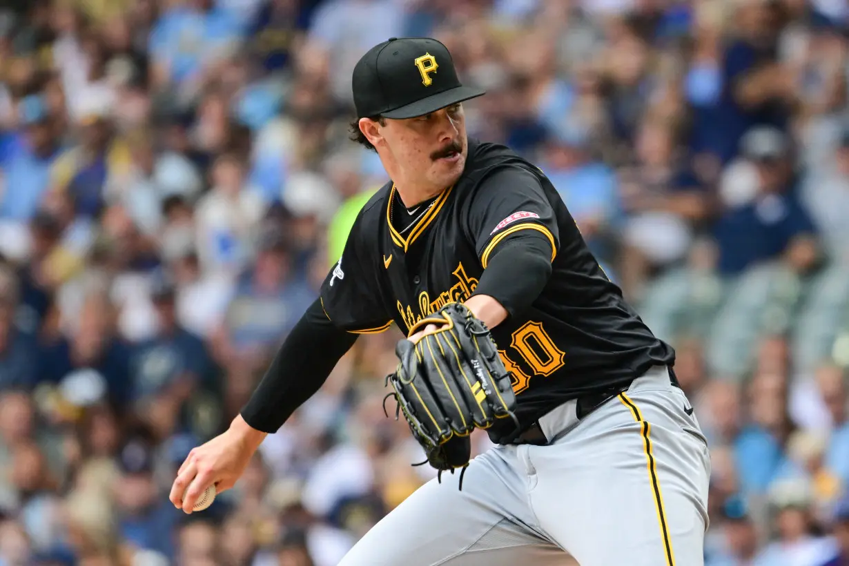 MLB: Pittsburgh Pirates at Milwaukee Brewers